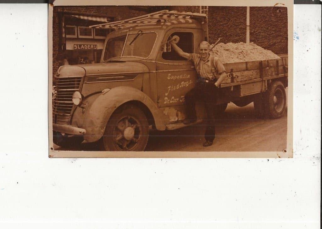 de Lier Kerklaan bij Zwaard Vrachtauto Expeditie J v d Reyd, Ophalen of Verzenden, 1920 tot 1940, Ongelopen, Zuid-Holland