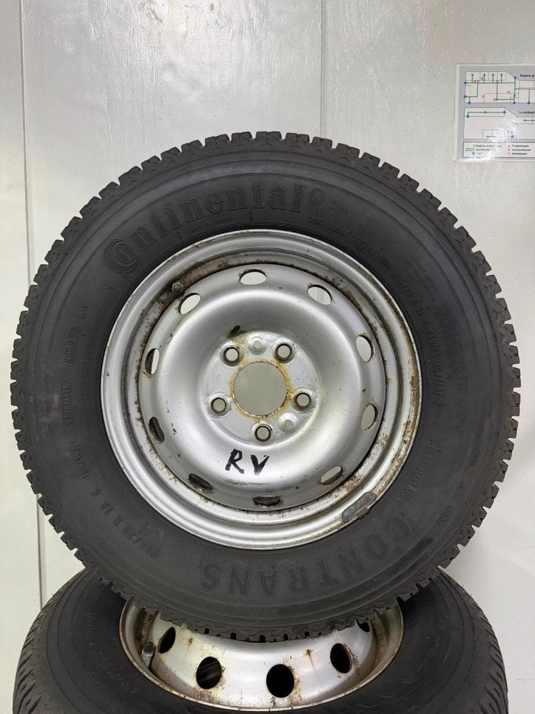 4x stalen velgen 15 inch met Continental 215/70 R15C banden, Hobby en Vrije tijd, Ophalen, Gebruikt
