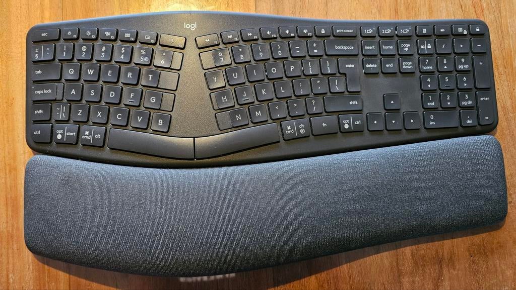 Logitech K860 Ergonomisch Draadloos Toetsenbord QWERTY, Computers en Software, Toetsenborden, Ophalen, Logitech, Zo goed als nieuw