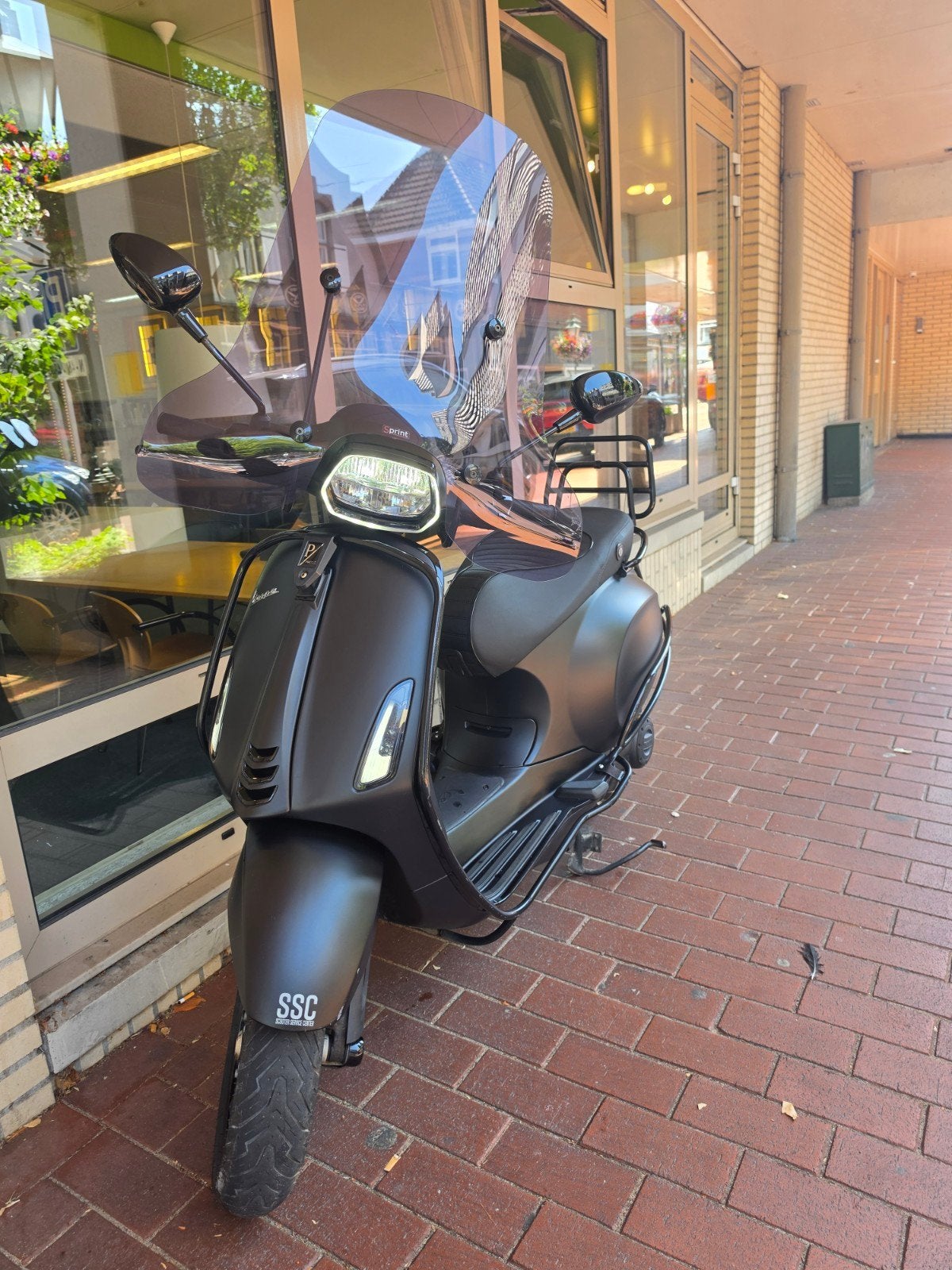 Vespa Sprint 2021 Notte - Zo goed als nieuw, Ophalen, Overige modellen, Maximaal 45 km/u, Zo goed als nieuw