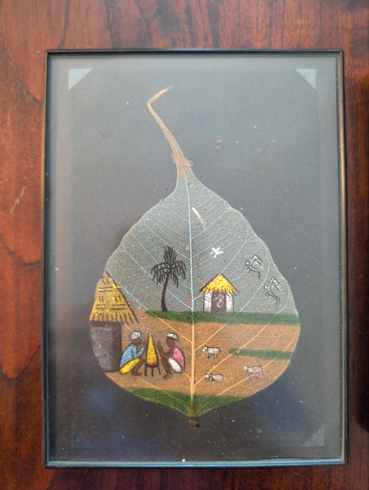2 Indiase miniatuurschilderijen op skeletbladeren, Schilderij, Natuurlijk materiaal, India, Geschilderd