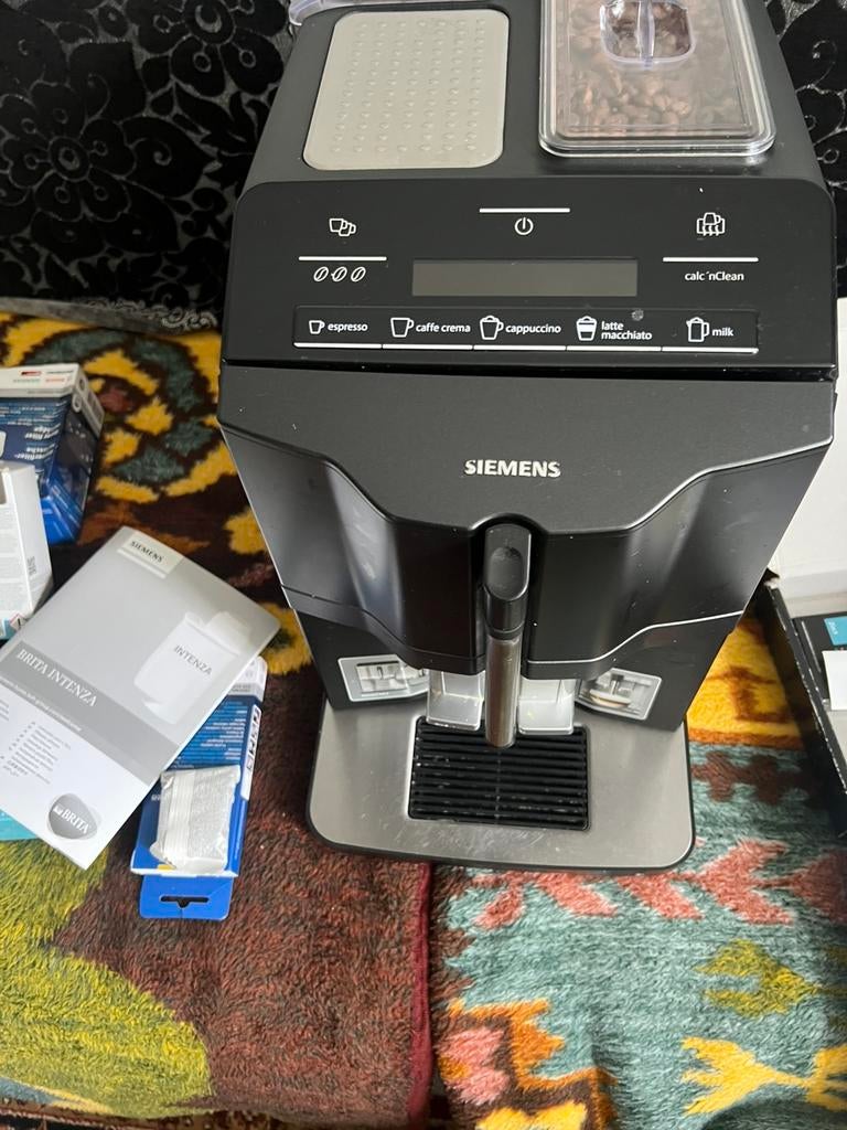 Koffie apparaat///zo goed als nieuw, Ophalen, Zo goed als nieuw, Koffiemachine