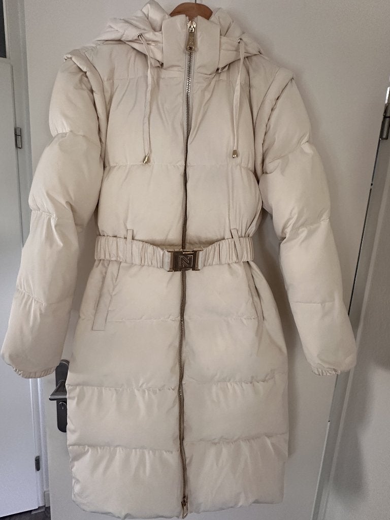 Winterjas Nikkie maat 36, Beige, Ophalen of Verzenden, Zo goed als nieuw, Nikkie