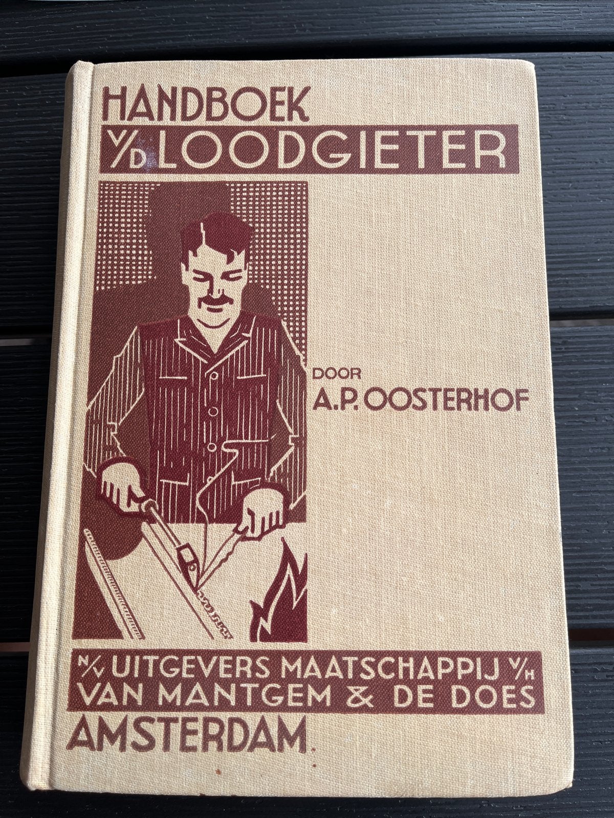 Handboek voor de Loodgieter - A.P. Oosterhof (1948), Ophalen of Verzenden, Gelezen, Installatietechniek