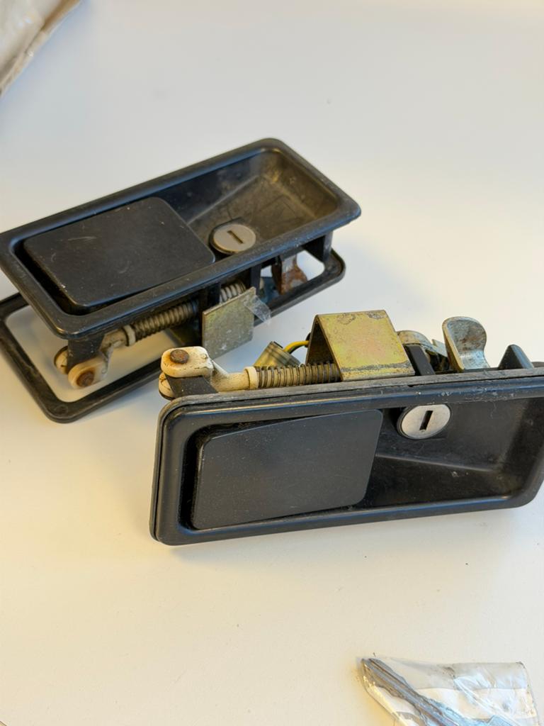 Land Rover Discovery 1 Deurgrepen set L + R Met Sleutel OEM, Ophalen of Verzenden, H, H, H