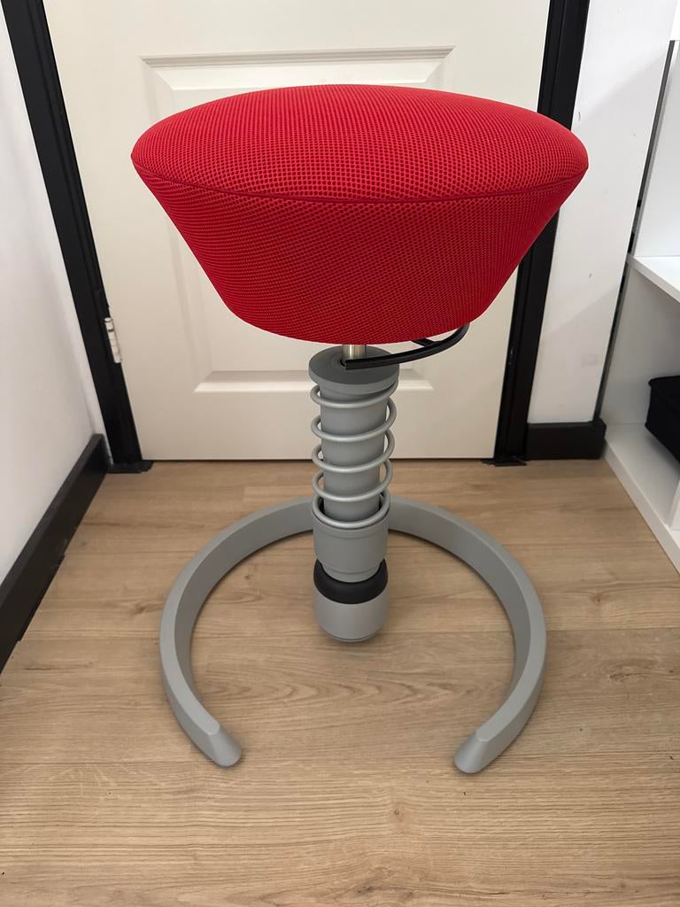 Swopper Air Ergonomische Kruk - Rood, Ophalen, Zo goed als nieuw, Rood, Eén