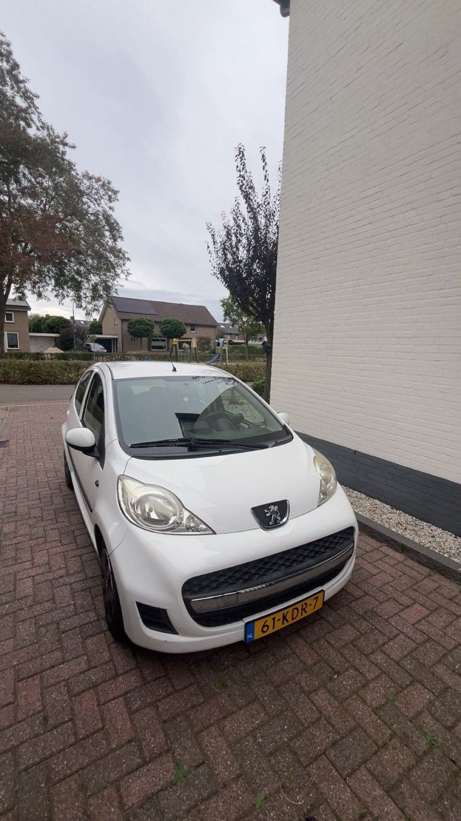 Peugeot 107 1.0 12V 5DR 2009 Wit, Auto's, Voorwielaandrijving, 4 stoelen, Origineel Nederlands, Handgeschakeld