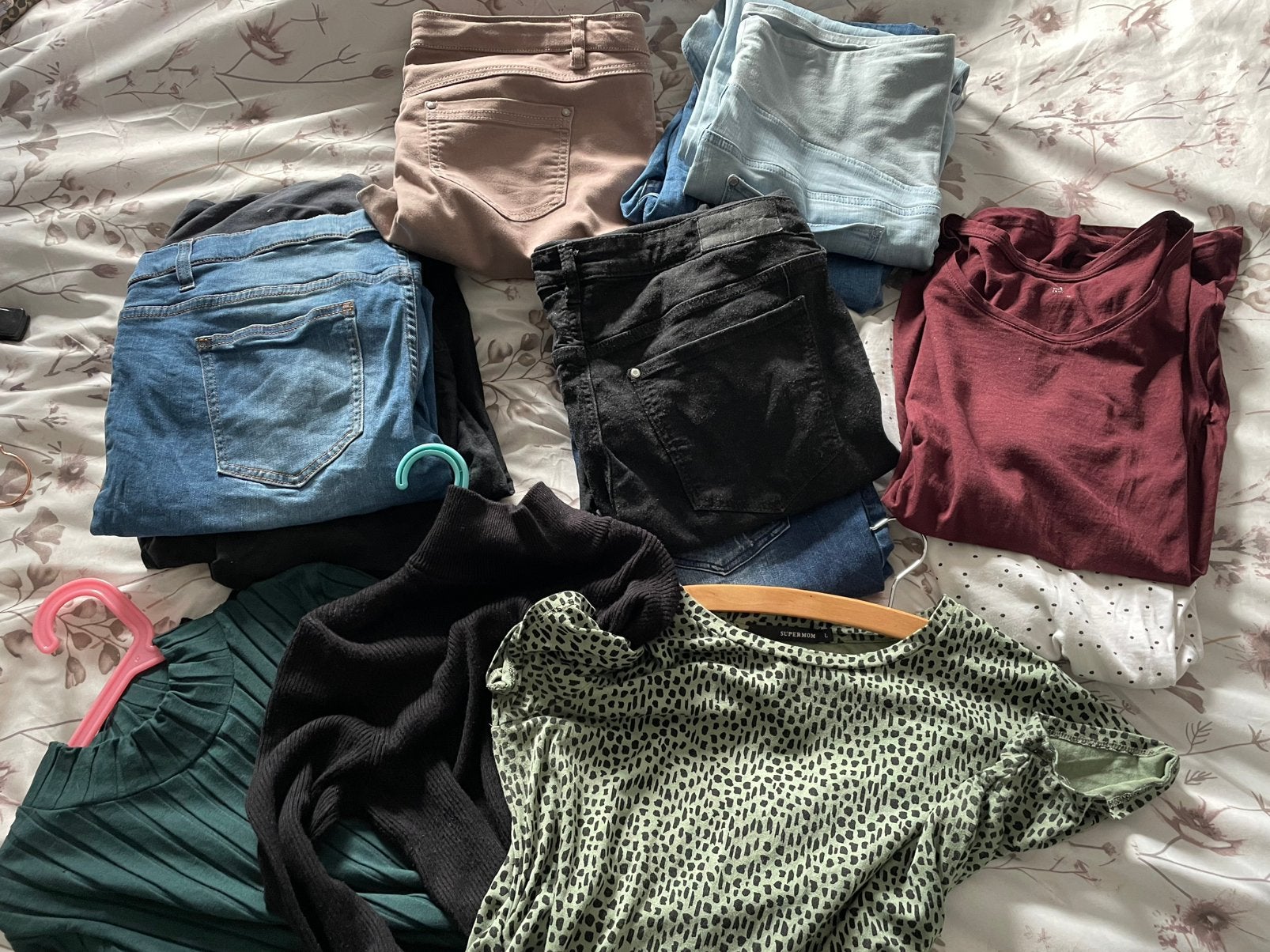 Groot pakket zwangerschapskleding M/L, Kleding | Dames, Maat 38/40 (M), Overige typen, Overige kleuren, Ophalen of Verzenden