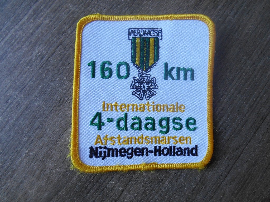 Vierdaagse badge / patch 160 km, Ophalen of Verzenden, Zo goed als nieuw, Overige typen