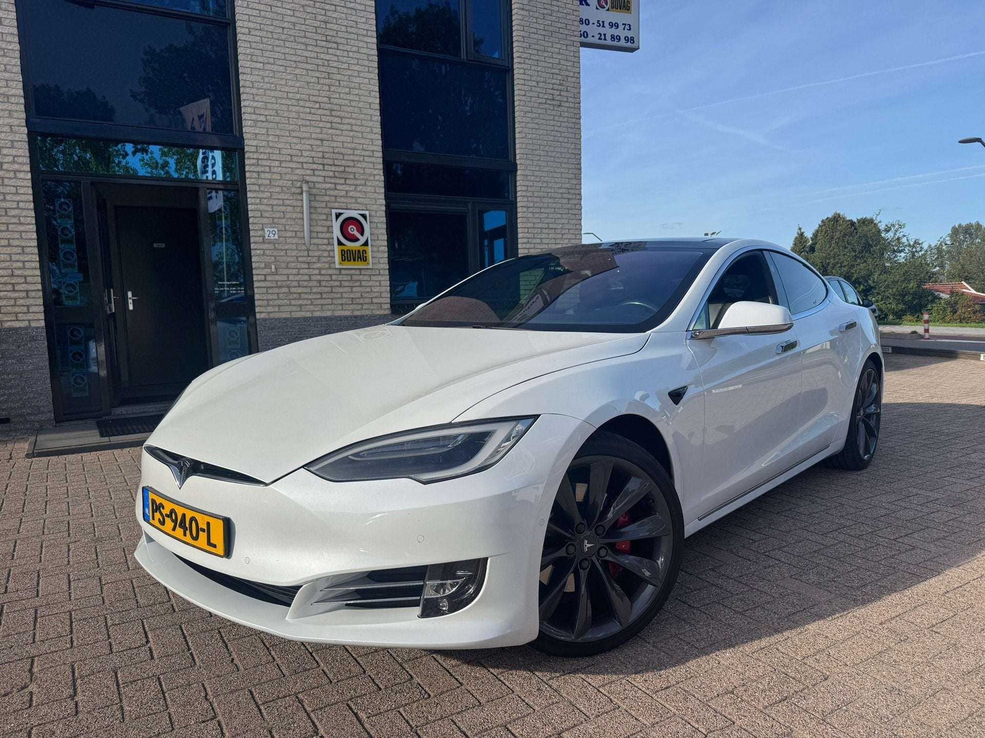 Tesla Model S 75D Base- panodak- vol fijne en luxe opties, Auto's, Gebruikt, 85 kWh, Wit, 210 min