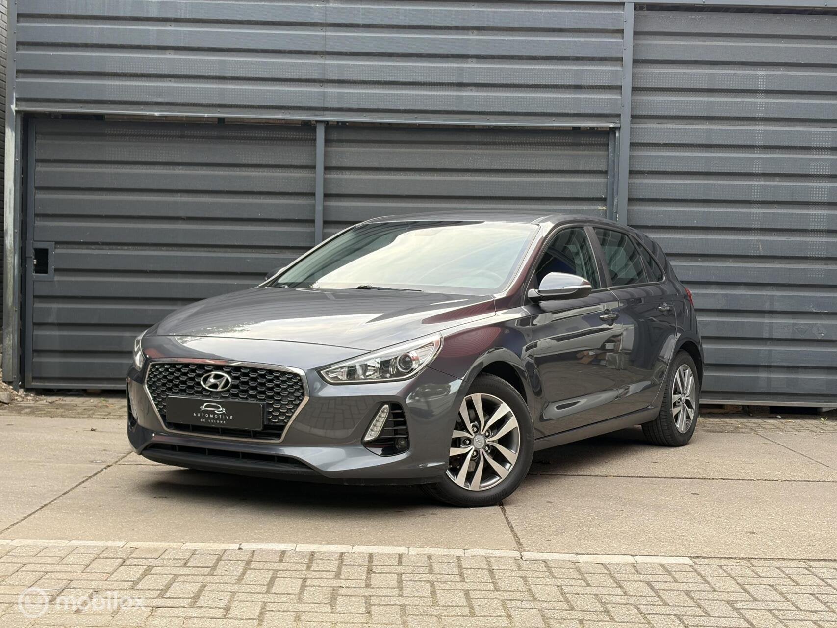 Hyundai i30 1.0 T-GDI Premium/NW APK/CRUISE/PDC/TRKHK/VOLL, Stof, Verwarmde buitenspiegels, Bedrijf, Handgeschakeld