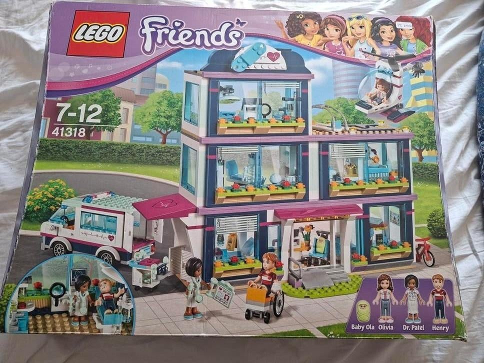 LEGO Friends Heartlake Ziekenhuis 41318, Ophalen of Verzenden, Zo goed als nieuw, Overige merken