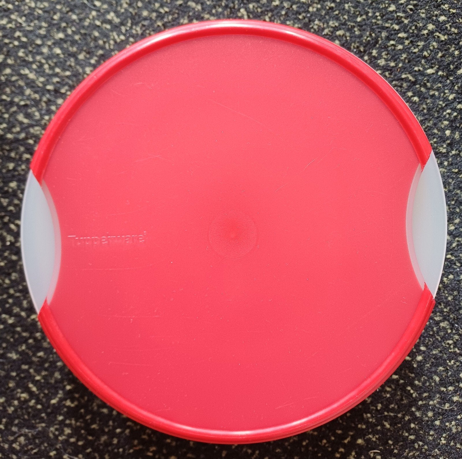 Tupperware koekdoos rood met transparante rand, Huis en Inrichting, Keuken | Tupperware, Bewaardoos, Ophalen of Verzenden, Zo goed als nieuw