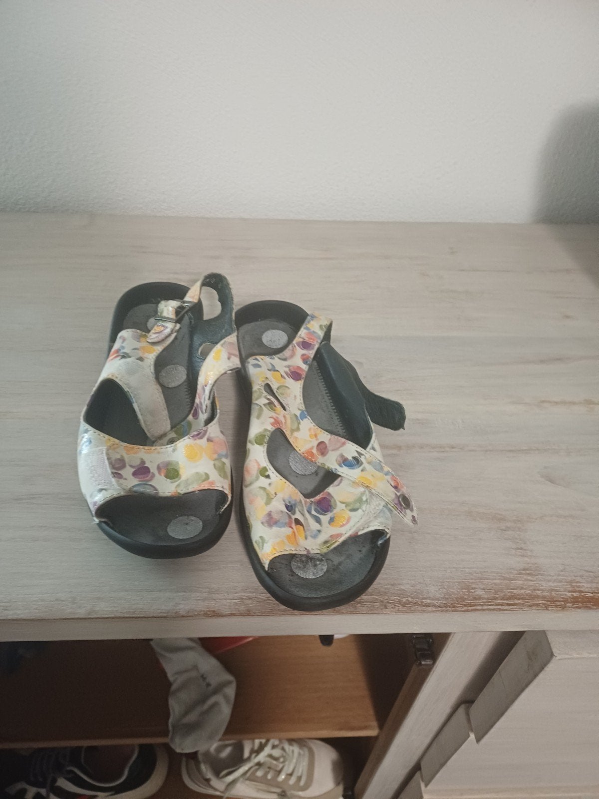 sandalen kunnen steunzolen in, Ophalen of Verzenden, Zo goed als nieuw, Zwart, Sandalen of Muiltjes