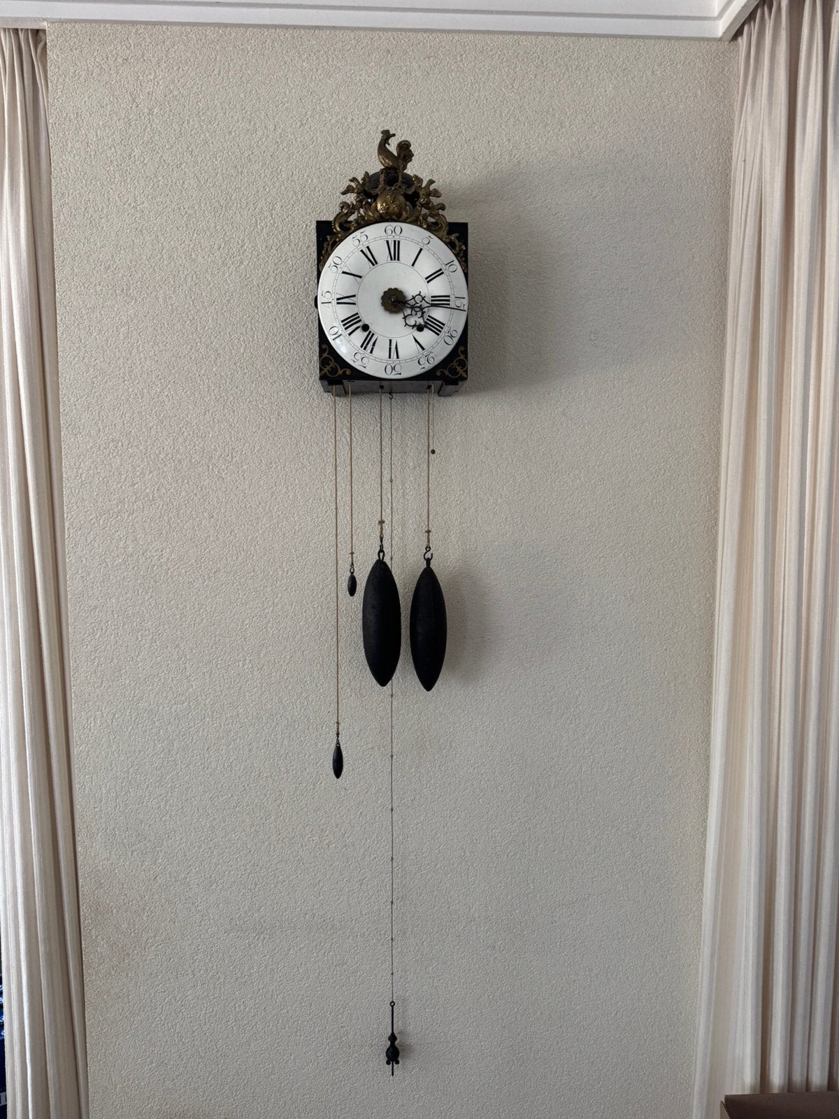 Haantjes klok, Ophalen