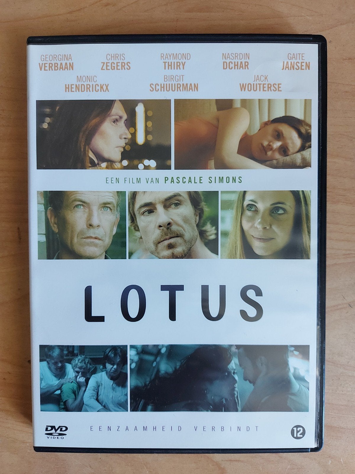 Lotus - Georgina Verbaan, Alle leeftijden, Nederlands, Ophalen of Verzenden, Zo goed als nieuw