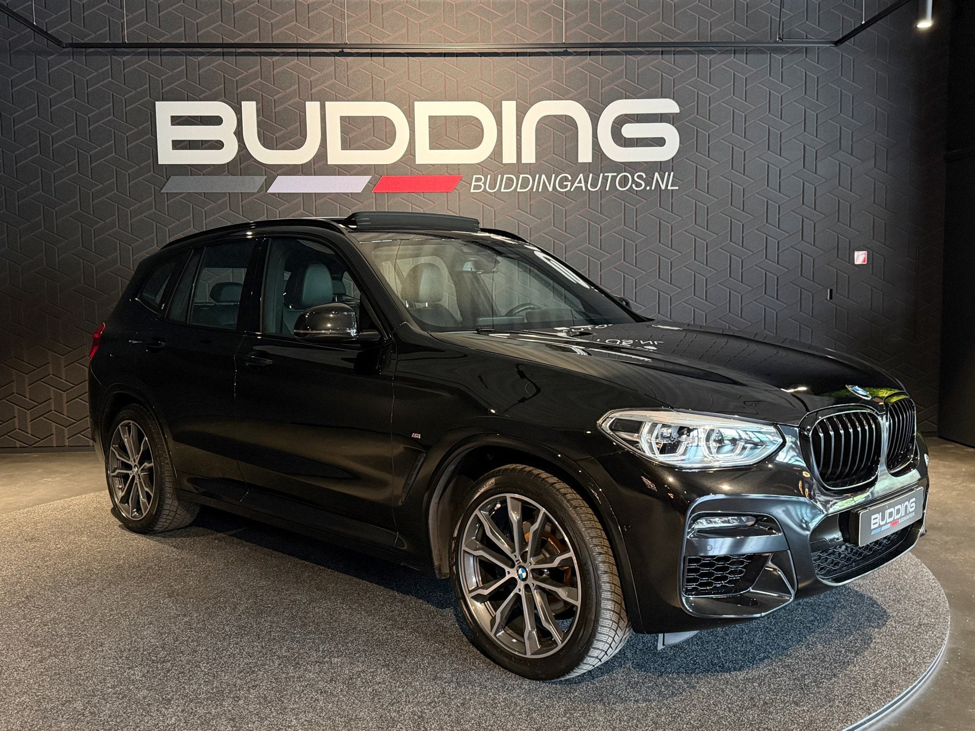 BMW X3 xDrive20i High Exe | M-sport | Pano | Head-up | CarPl, Auto's, BMW, Automaat, 1998 cc, 15 km/l, Gebruikt