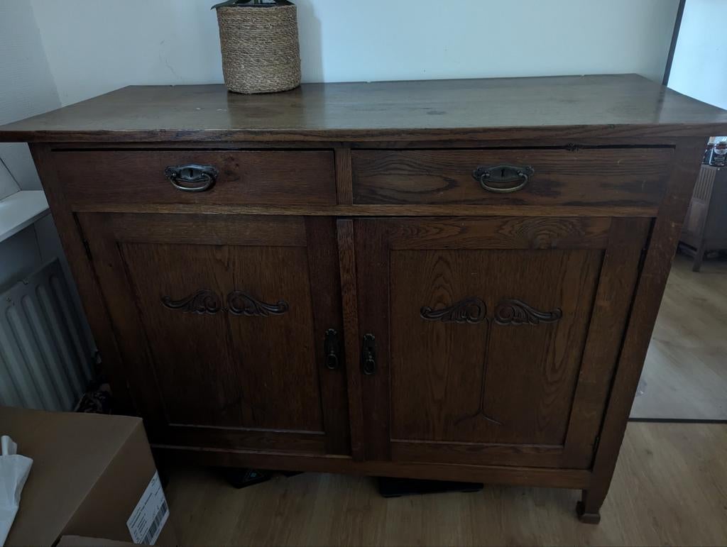 Massief houten commode/dressoir met 2 lades en legplank, Antiek en Kunst, Antiek | Meubels | Kasten, Ophalen