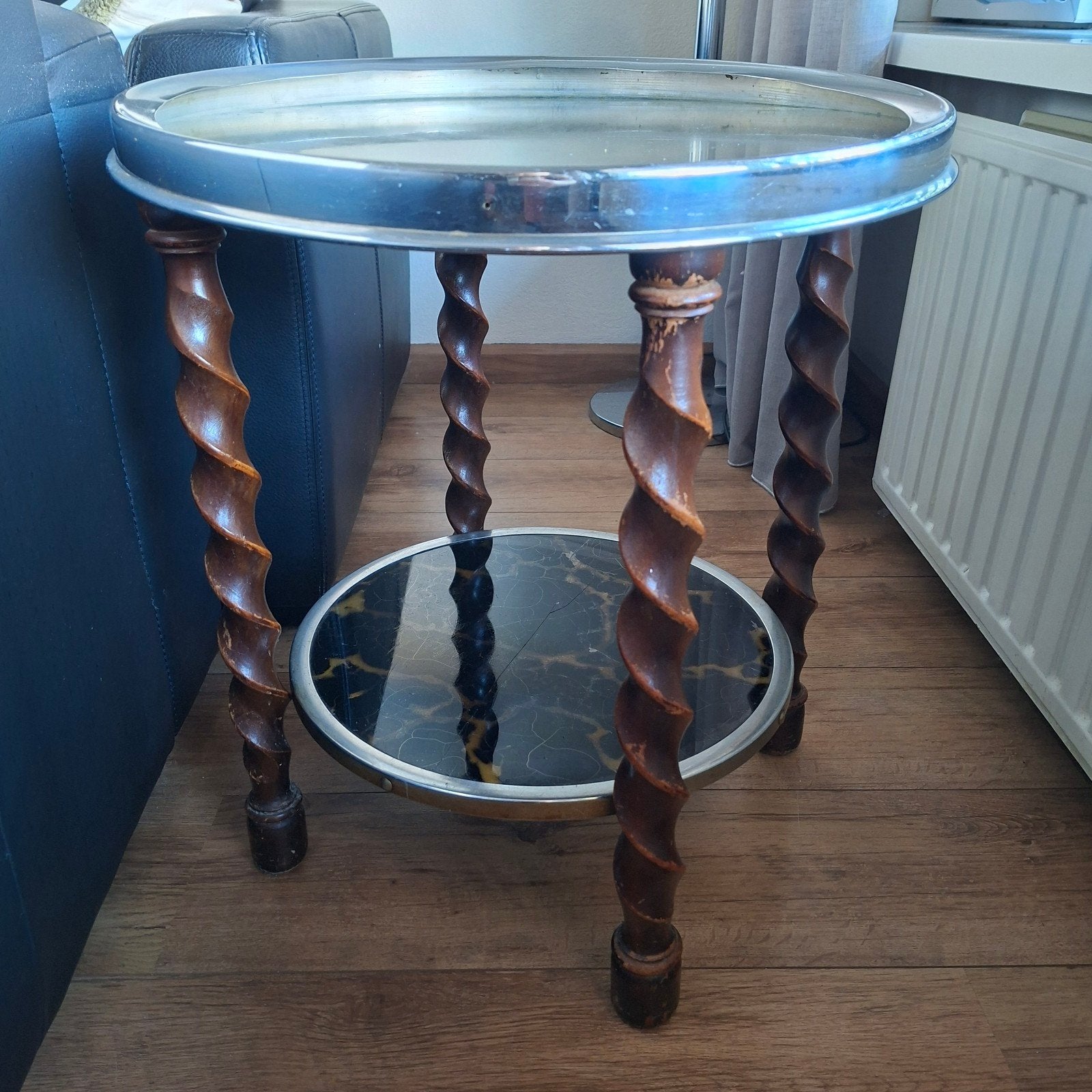 Vintage bijzettafel met gedraaide poten, Ophalen