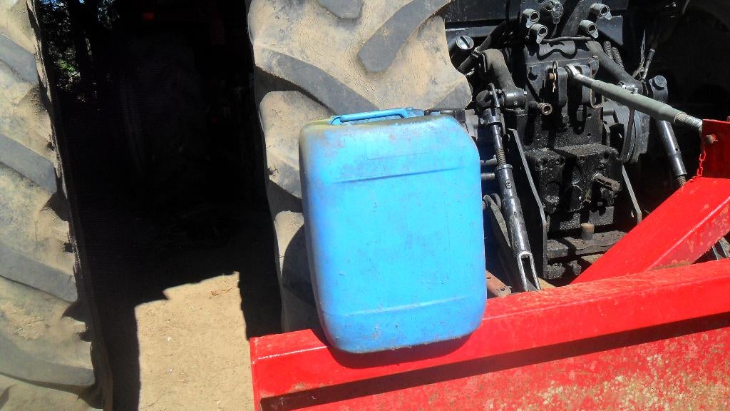 yerrycan      jerry can's  20 liter, Ophalen, Zo goed als nieuw