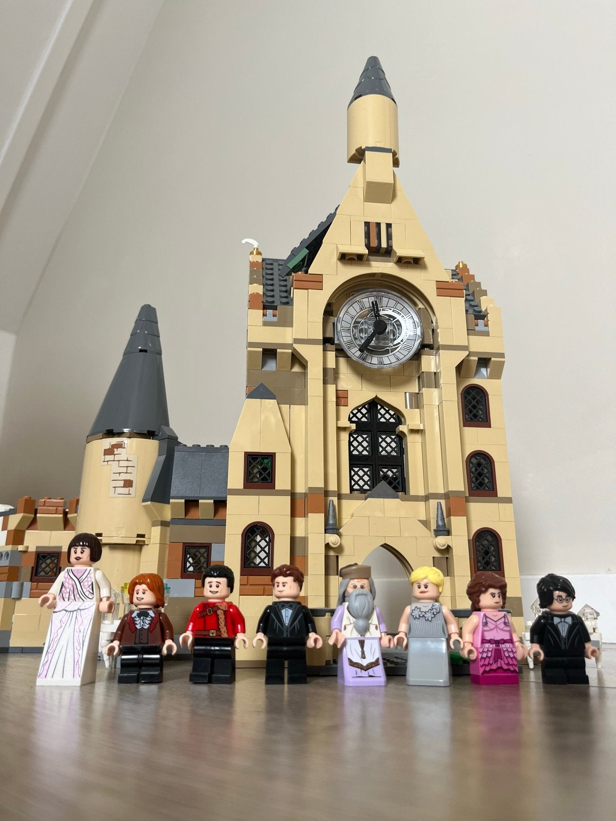 LEGO Harry Potter Zweinstein Klokkentoren met poppetjes, Ophalen of Verzenden, Zo goed als nieuw, Overige merken