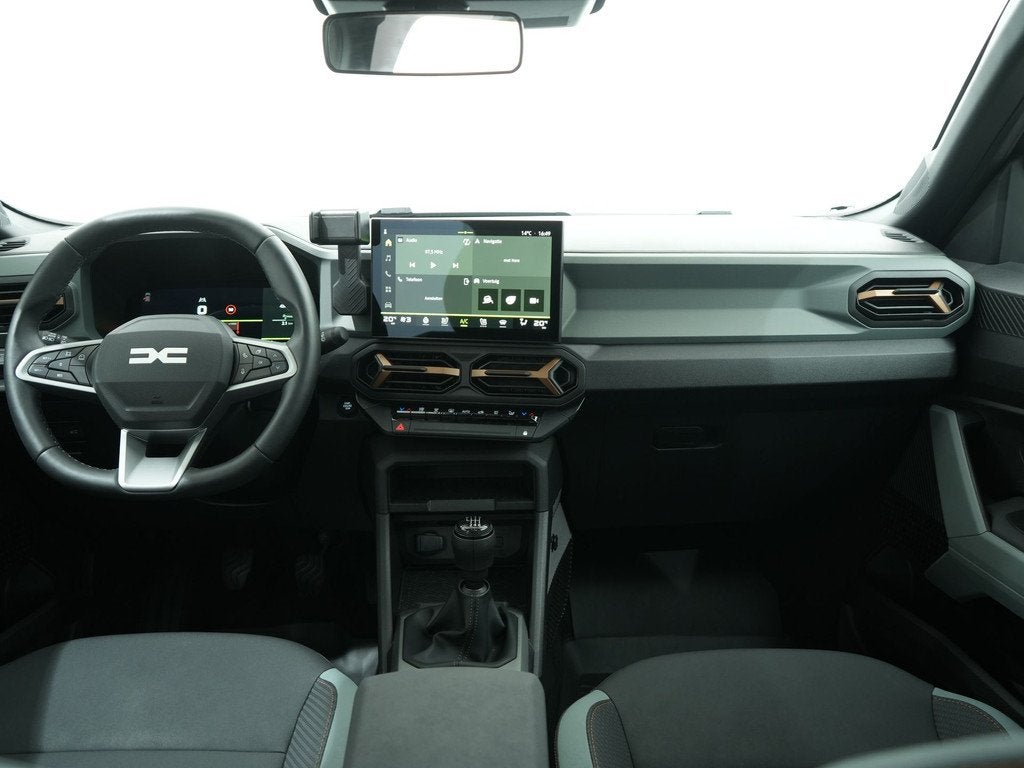Dacia Bigster 1.2 MILD HYBRID 130PK 4x4 EXTREME | 1500 kg tr, Auto's, Dacia, Stof, Gebruikt, 1199 cc, Zwart