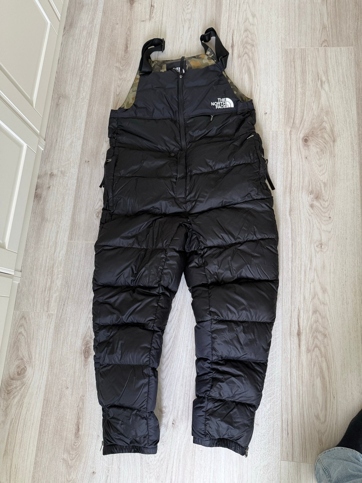 The North Face 700 dons ski- of snowboardbroek, maat L, Ophalen of Verzenden, Gedragen, Maat 52/54 (L), Meerkleurig