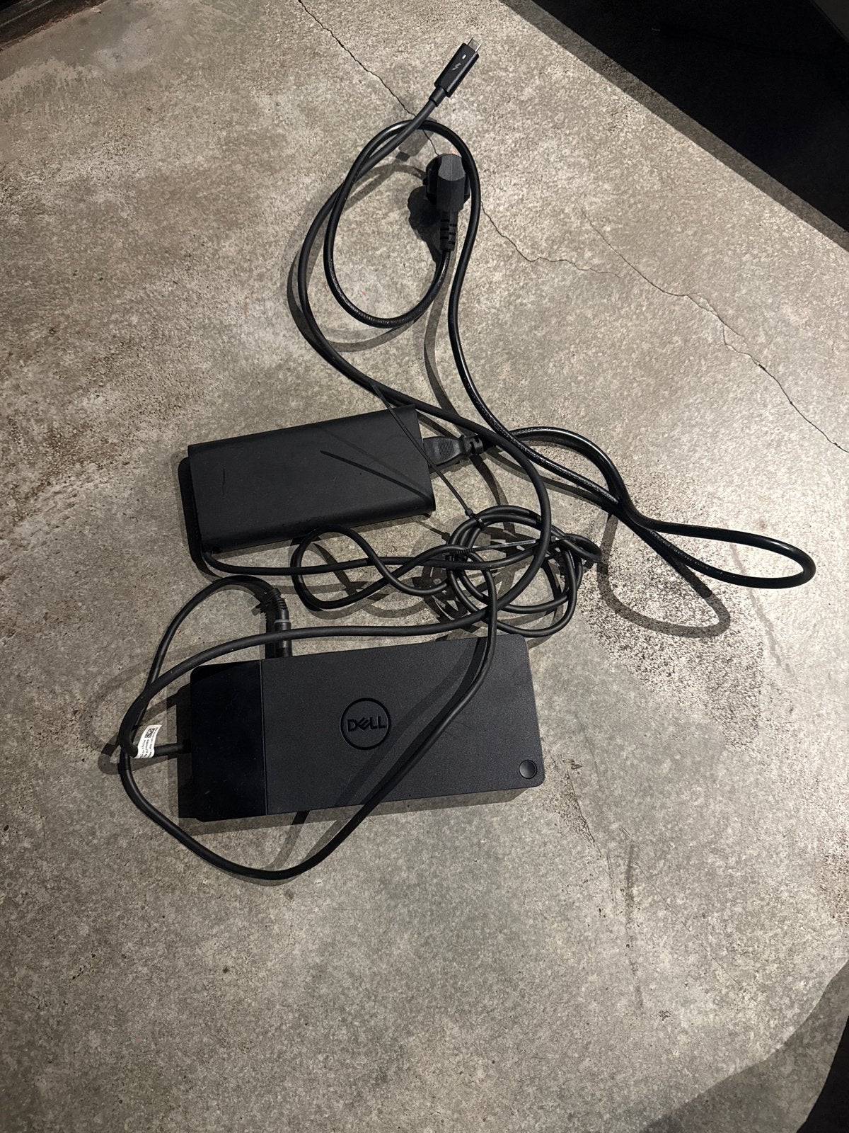 Dell Docking Station met Voeding - Zo goed als nieuw, Ophalen of Verzenden, Zo goed als nieuw, Docking station, Laptop