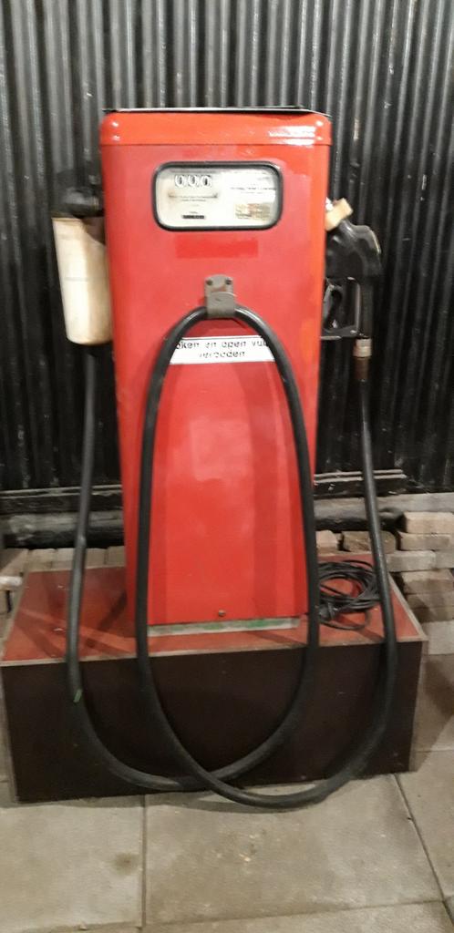 Diesel tankpomp werkend met aan onderkant een tank van 60 l, Ophalen, Gebruikt