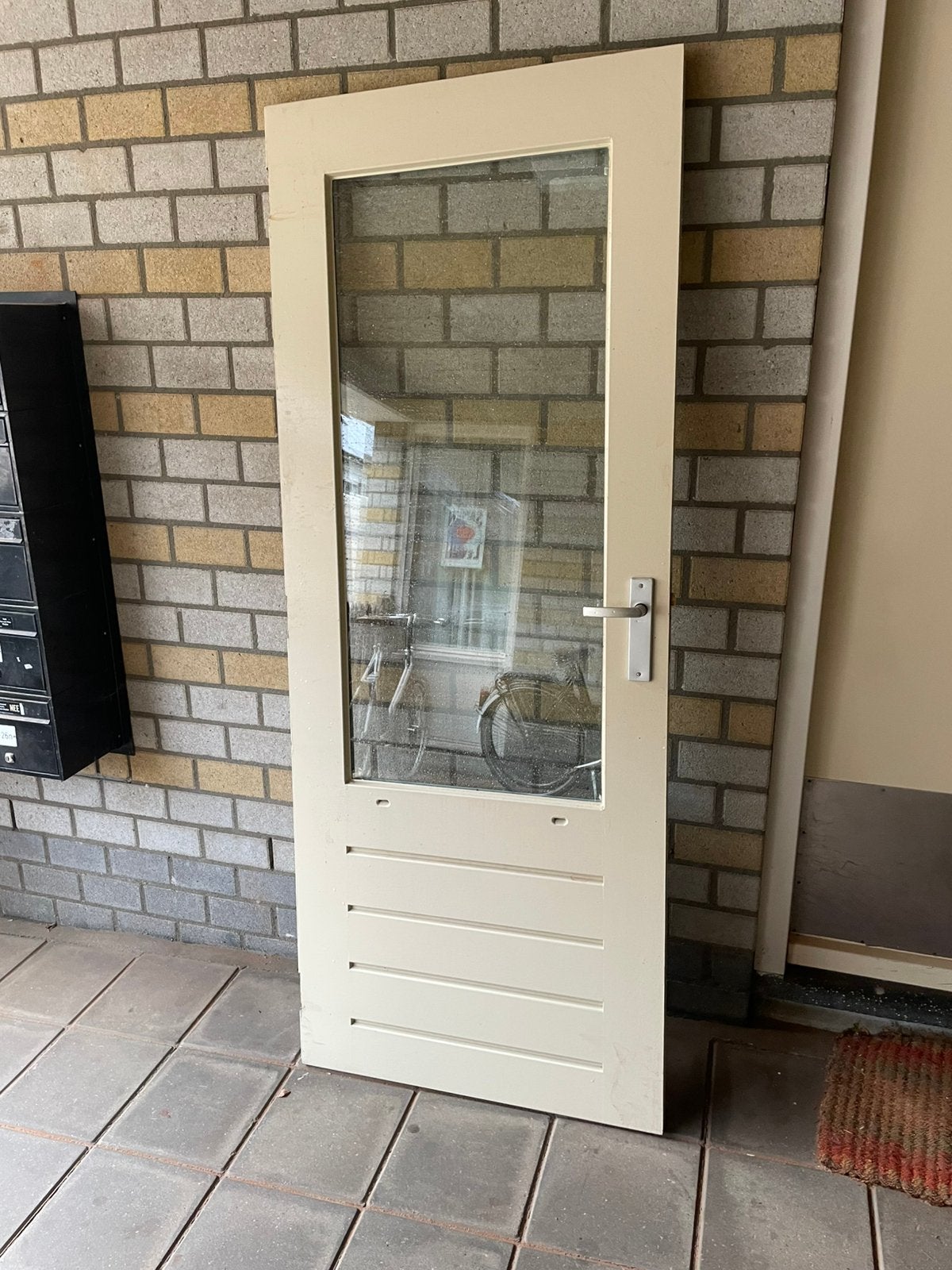 Hard houten buitendeur 211,5 x 80,5 cm linksdraaiend, Ophalen, 200 tot 215 cm, Glas, Buitendeur
