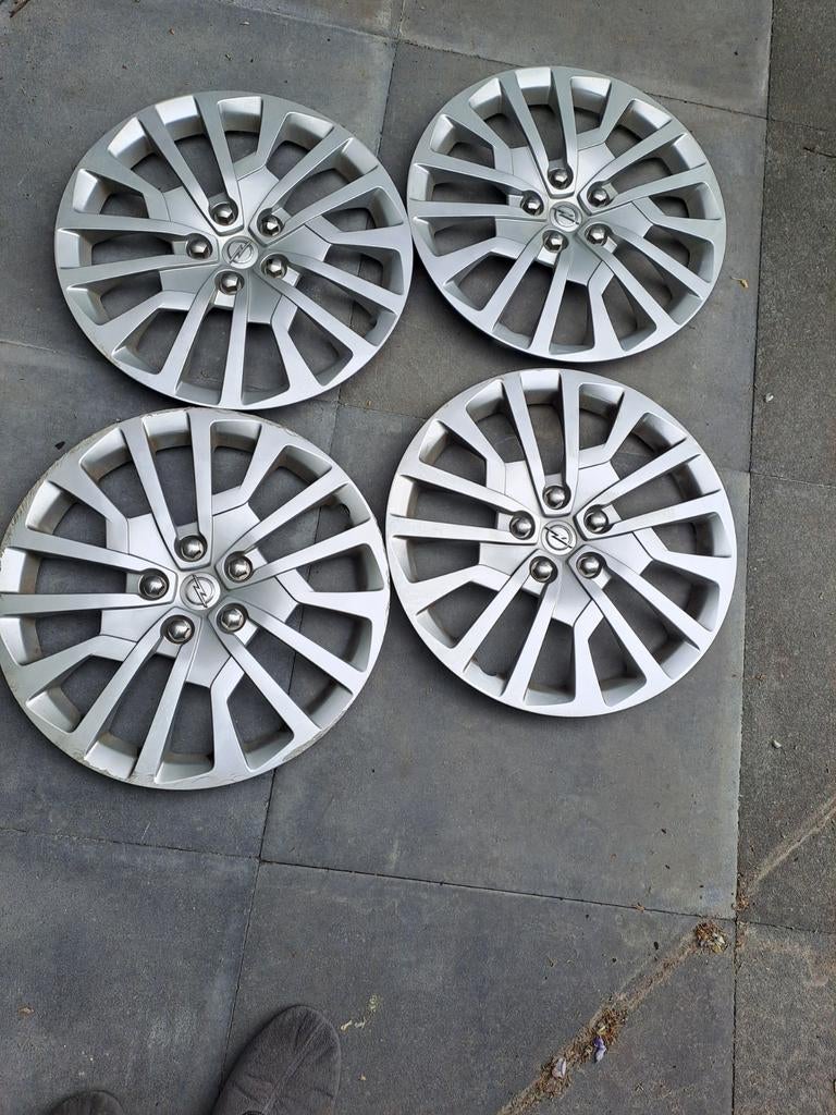 Wieldoppen opel  vivaro17inch, Auto diversen, Wieldoppen, Ophalen of Verzenden