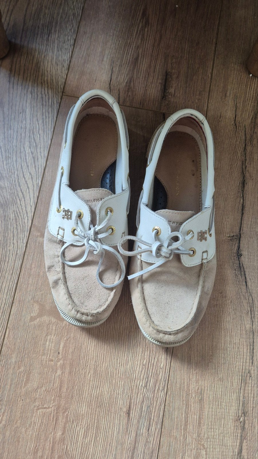 Tommy Hilfiger bootschoenen maat 39, Ophalen, Zo goed als nieuw, Beige, Espadrilles of Moccasins