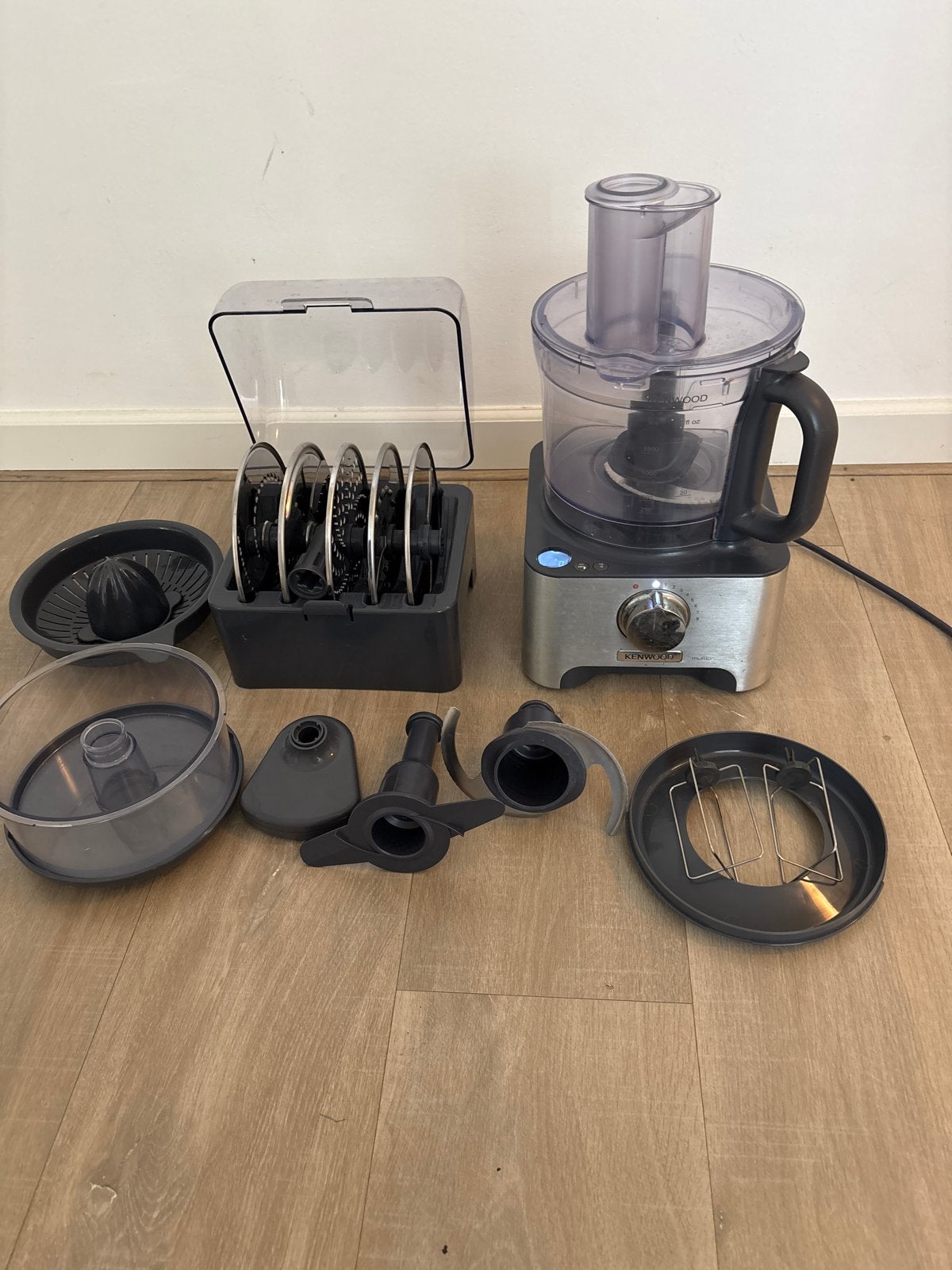 Te koop: Kenwood FDM79 MultiPro keukenmachine / – compleet, Witgoed en Apparatuur, 2 snelheden, Ophalen of Verzenden, Zo goed als nieuw