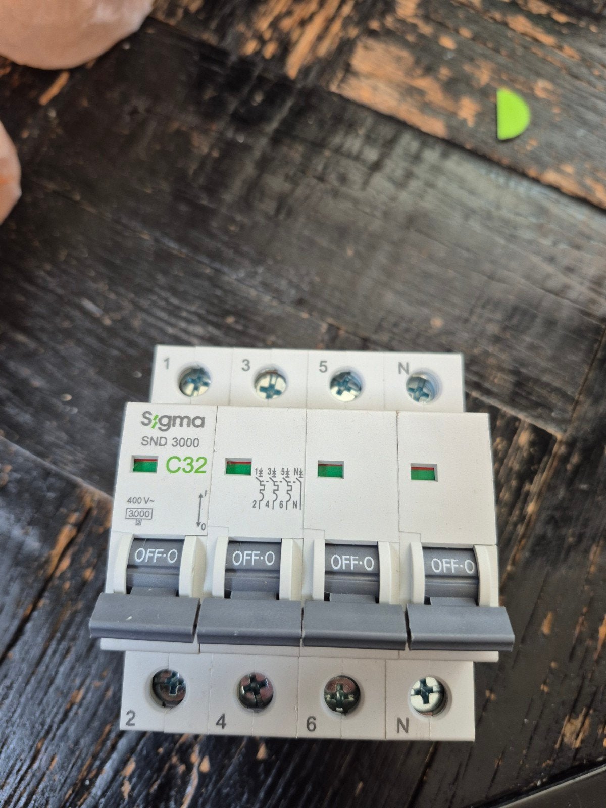 Nieuwe Sigma SND 3000 4P C32 Automaat voor in de meterkast, Ophalen of Verzenden, Nieuw, Overige typen