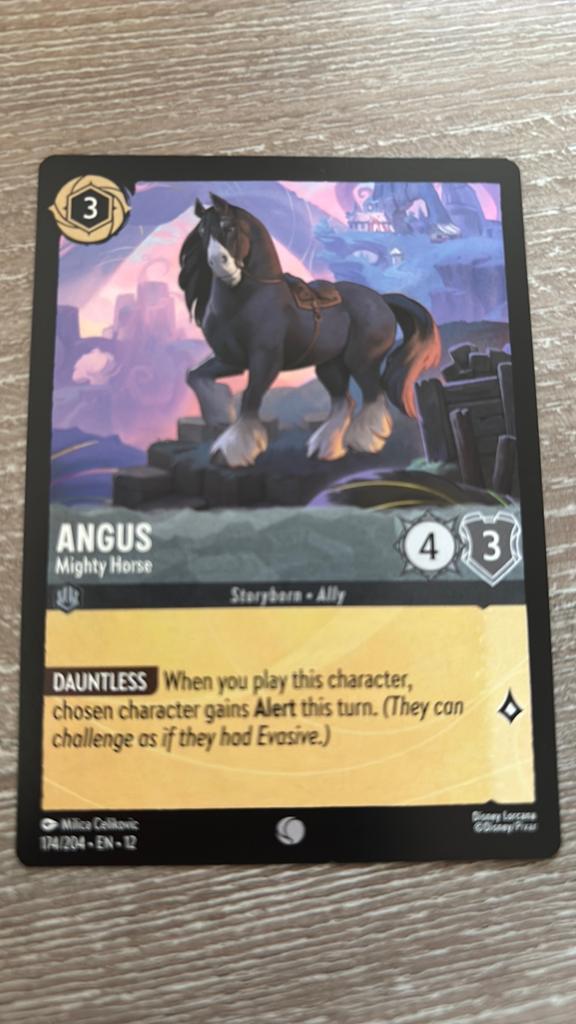 Disney Lorcana Angus mighty horse 174-204 12WIL nonfoil, Ophalen of Verzenden, Zo goed als nieuw, Losse kaart