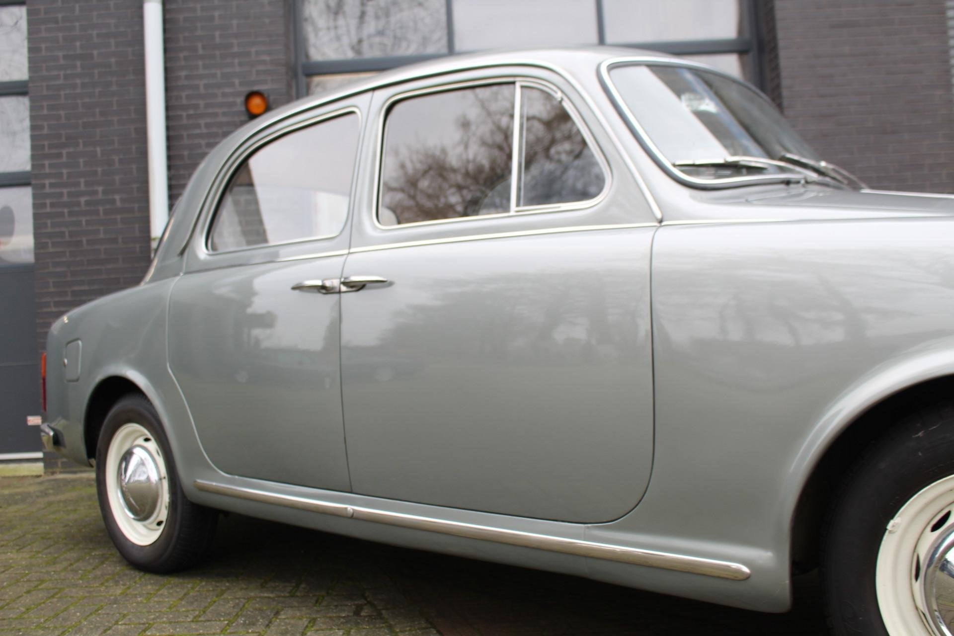Lancia APPIA Series III Berlina V4 NIEUWSTAAT! RESTORED, foto 8