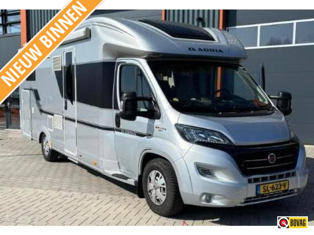Adria Matrix Supreme 700 SL 6-2018 180PK Automaat, Automaat, Fiat, Koelkast, Vloeistofverwarming