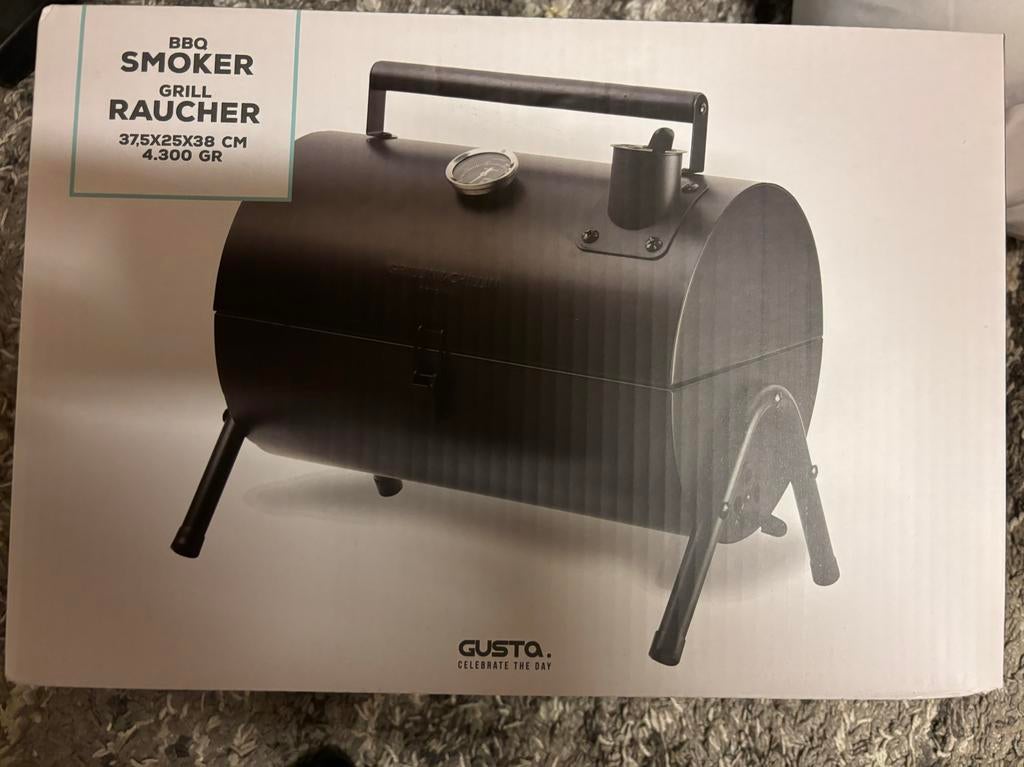 Gusta BBQ Smoker Grill Raucher - Nieuw in doos, Tuin en Terras, Houtskoolbarbecues, Ophalen, Zo goed als nieuw