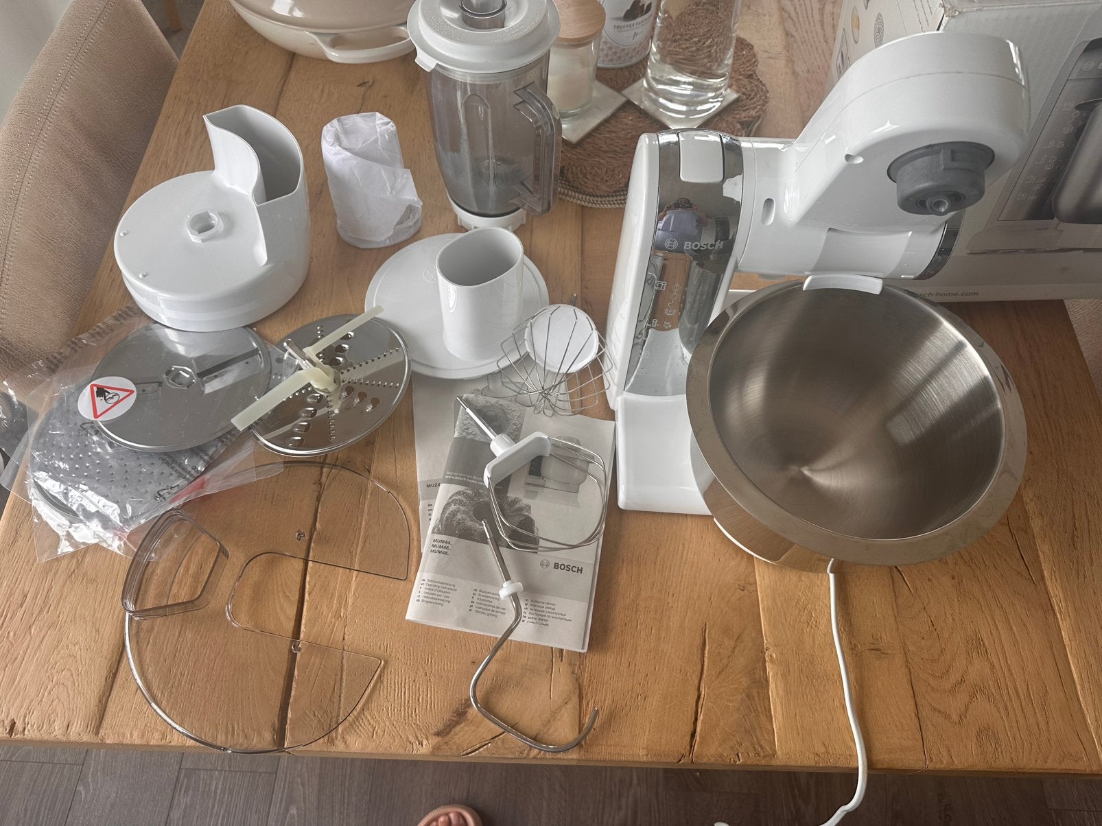 Bosch keukenmachine 600W – (bijna) nieuw,, Witgoed en Apparatuur, Keukenmixers, Ophalen, 4 liter of meer, 3 snelheden of meer