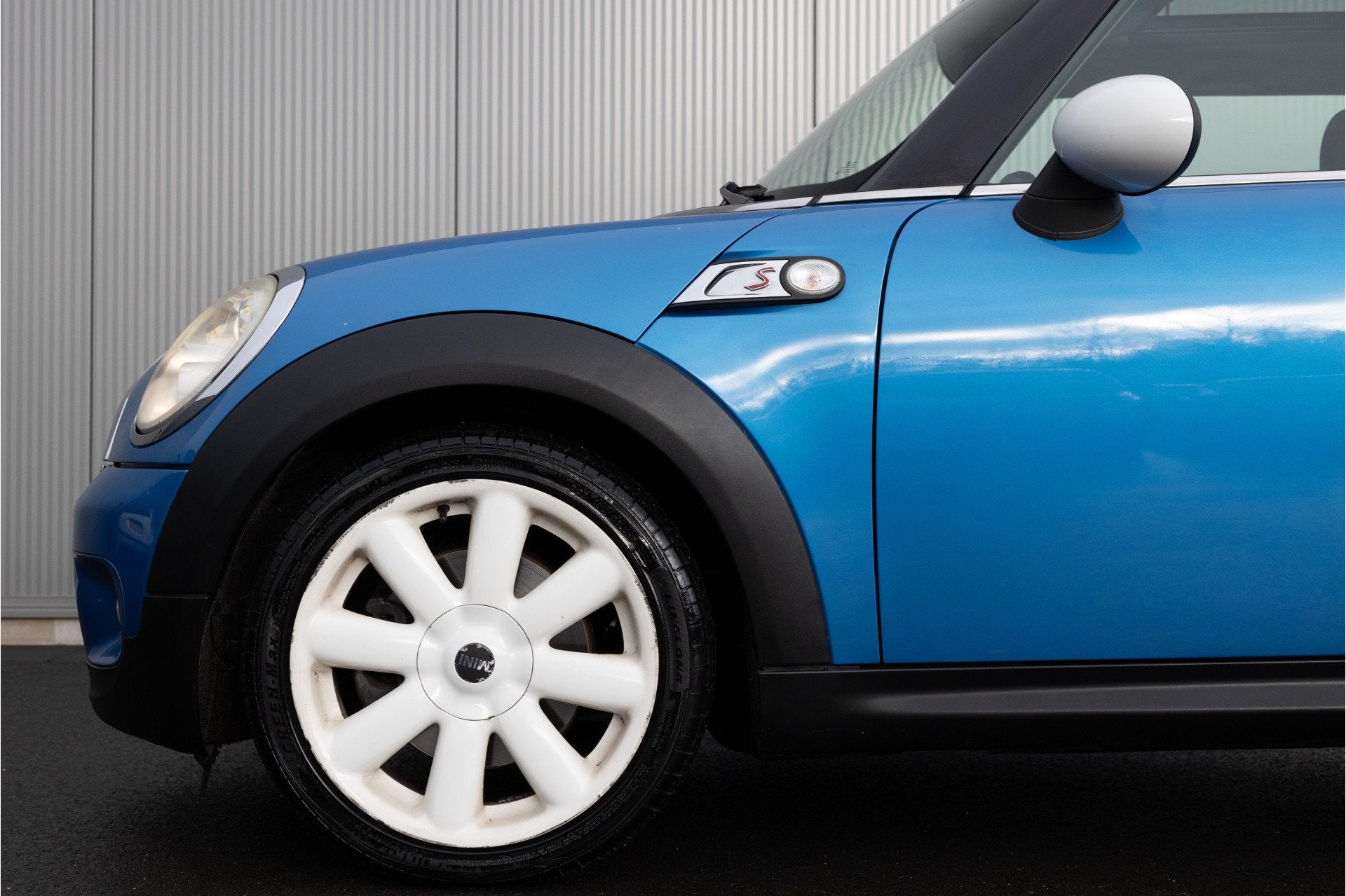MINI 1.6 cooper s PANO | CRUISE | STOELV | CLIMATE, Voorwielaandrijving, Gebruikt, Zwart, 4 cilinders
