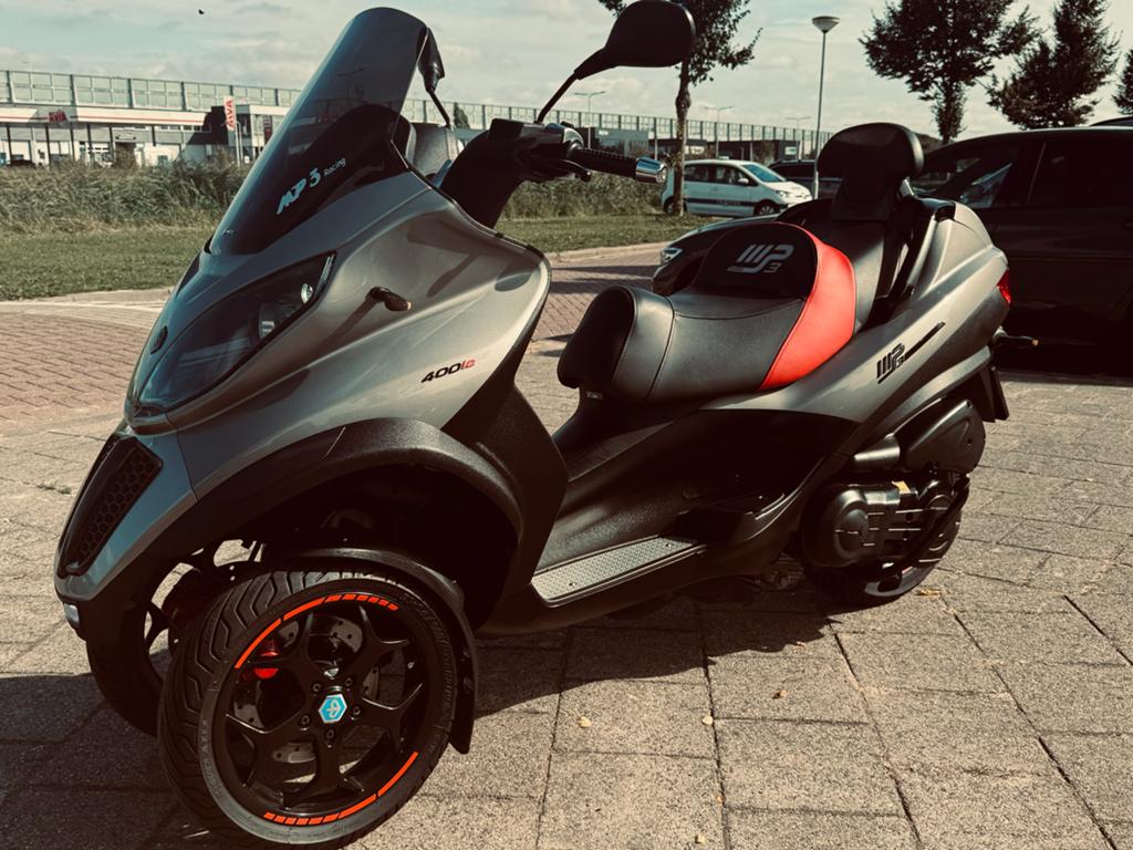Piaggio MP3 400ie motorscooter zeer nette staat, Motoren, Motoren | Piaggio, Scooter, Gebruikt, Particulier, Meer dan 35 kW