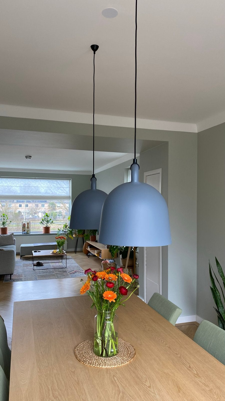 2x Normann Copenhagen hanglamp, model Bell, Ophalen of Verzenden, Zo goed als nieuw, Metaal