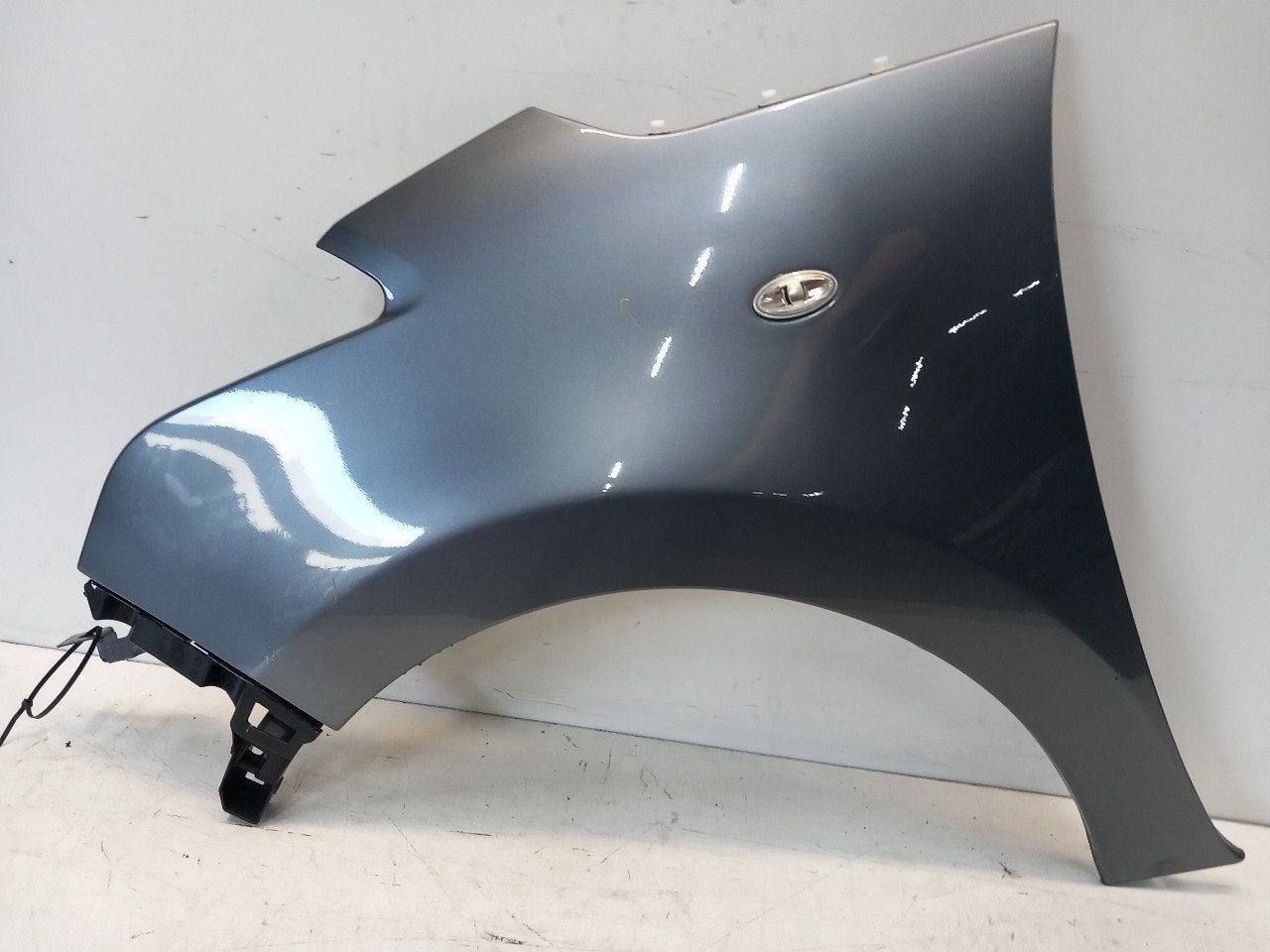 Spatbord links voor Citroën C3, Onderdelen@venauto.nl, Van der Ven Autorecycling B.V., Gebruikt, Ettenseweg 76, 4706 PB Roosendaal, The Netherlands
