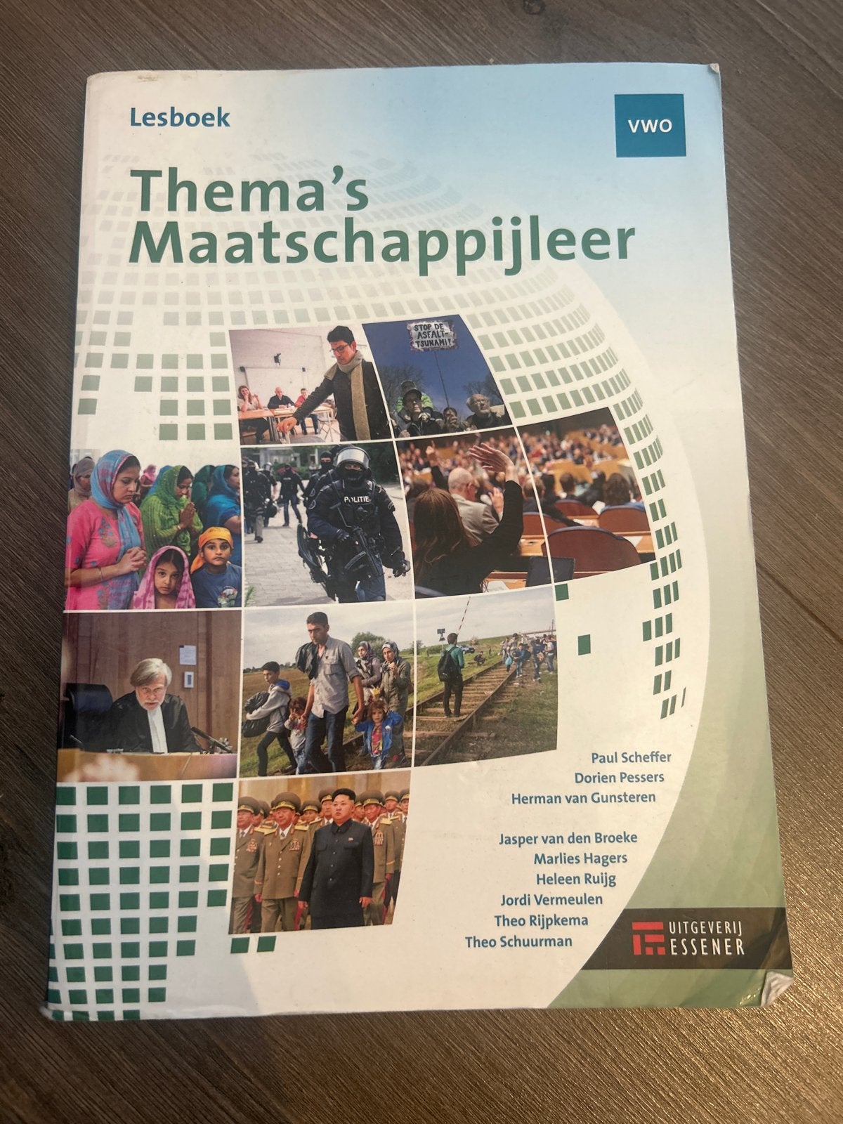 Lesboek Thema's Maatschappijleer VWO, Ophalen of Verzenden, Gamma, Gelezen, WO
