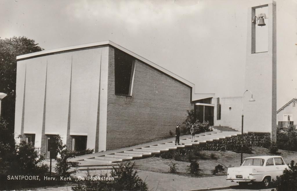Santpoort  Kerk de Hoeksteen, Ophalen of Verzenden, 1940 tot 1960, Ongelopen, Noord-Holland