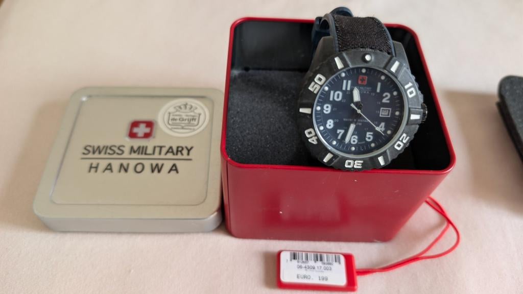 Swiss Military Hanowa Carbon Core Herenhorloge, Sieraden, Tassen en Uiterlijk, Horloges | Heren, Ophalen of Verzenden, Zo goed als nieuw