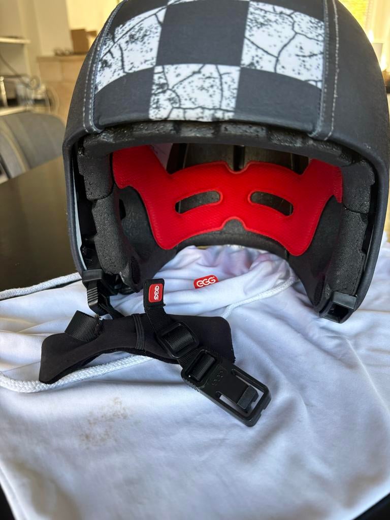 EGG -  Helmets Fietshelm/Skihelm Maat M (52-56cm), Ophalen, Gebruikt, M