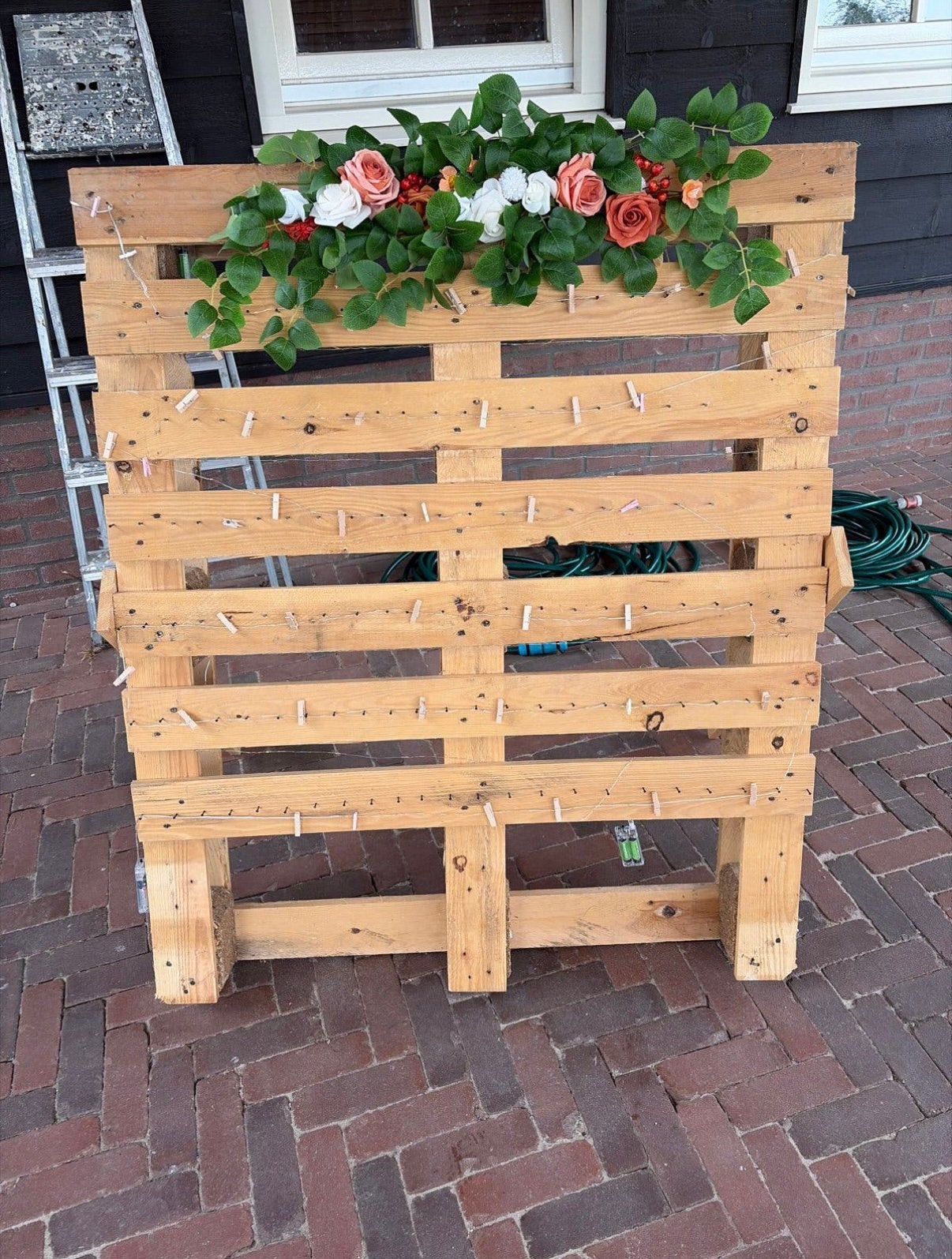 Pallet voor bruiloft of feest versiering, Ophalen, Zo goed als nieuw