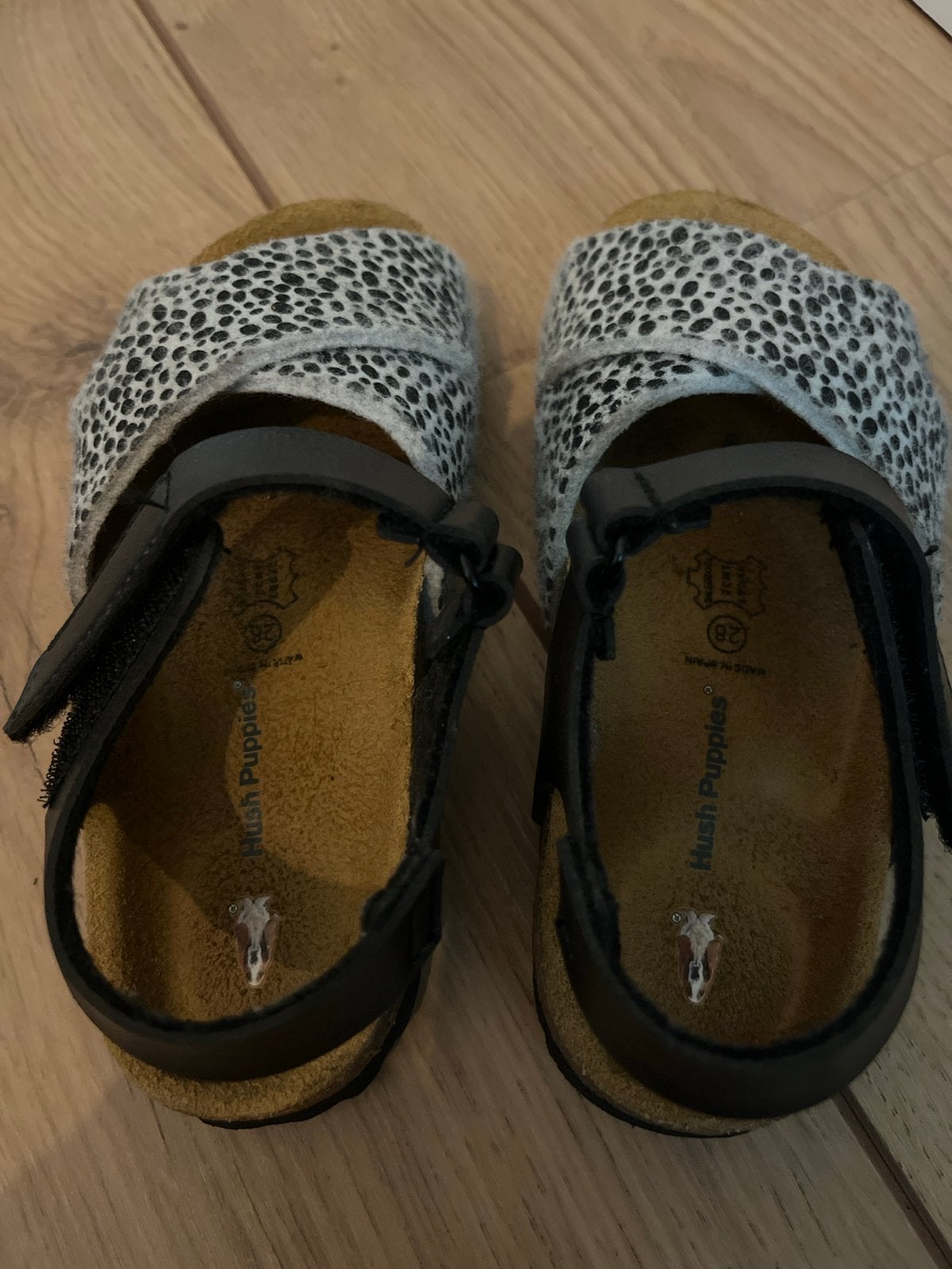 Hush Puppies sandalen met luipaardprint, maat 28, Ophalen, Zo goed als nieuw, Jongen of Meisje, Schoenen