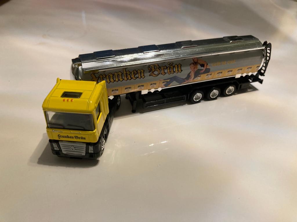 Renault truck franken brau, Hobby en Vrije tijd, Modelauto's | 1:87, Ophalen of Verzenden, Nieuw, Bus of Vrachtwagen